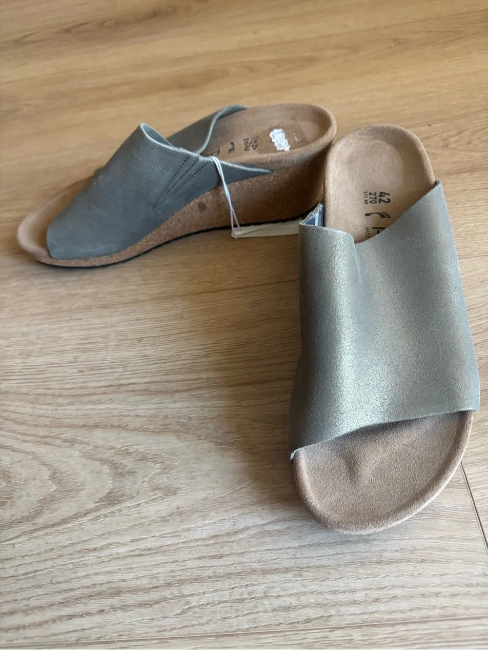Birkenstock Papillion Namica Wedge Shoes Sandals Metallic Gold Suede sz 42 NWT